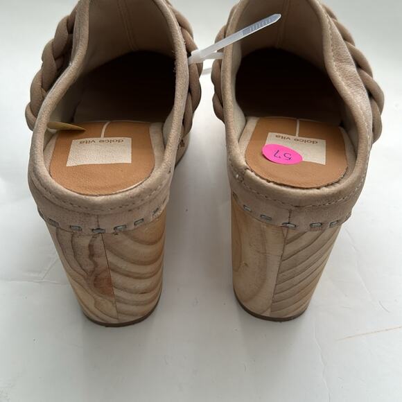 Dolce Vita NWT Dune Nobuck Wedges with few marks - Picture 5 of 8